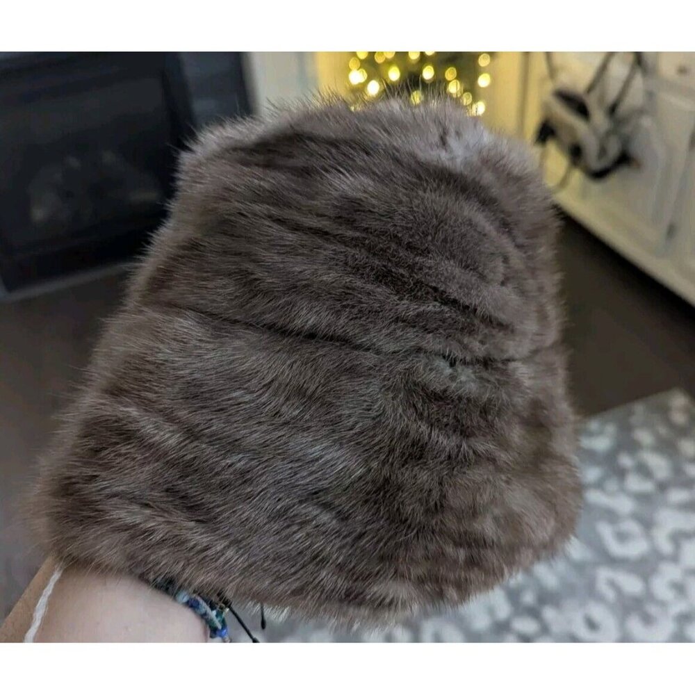 The Bon Marche Vintage Genuine Mink Fur Hat - Picture 2 of 10